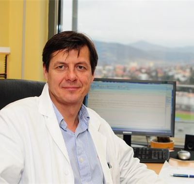 Profesor Sameš je prezidentem České neurochirurgické společnosti